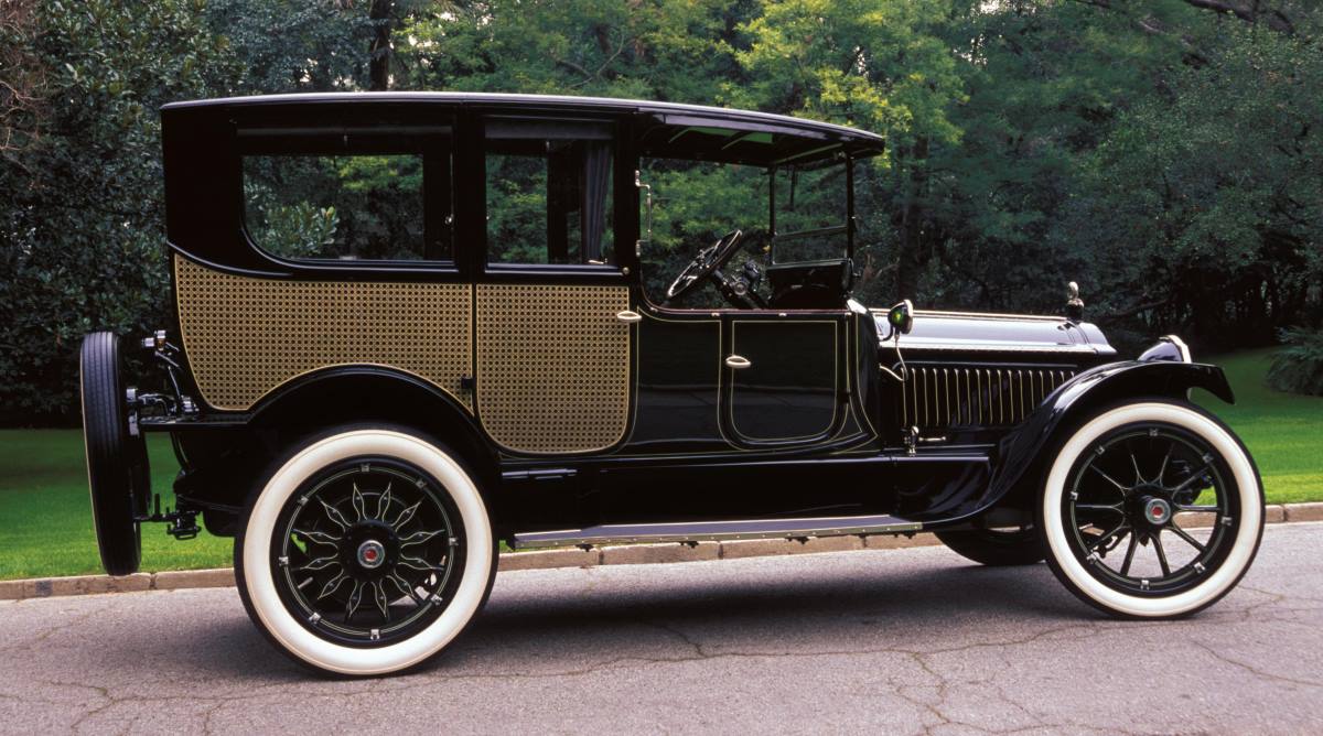 1915   Packard Twin Six