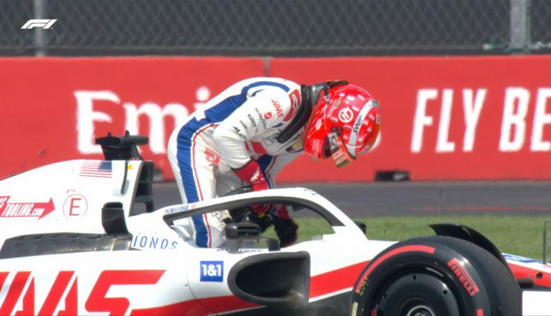 FP1 Pietro Fittipaldi con problemas de motor en el Haas provocó la bandera roja