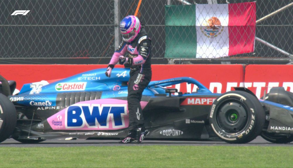 4 Abandono de Fernando Alonso con problemas de motor 4 Abandono de Fernando Alonso con problemas de motor