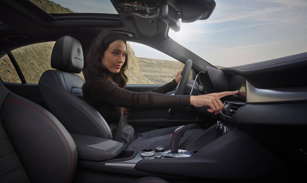 03 newgiulia lifestyle 6359069088120 635a73548affe