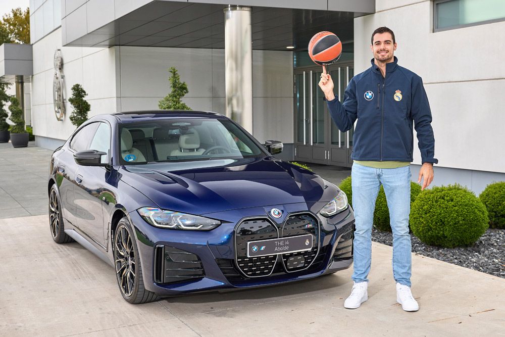 Los coches BMW eléctricos de la plantilla del Real Madrid (1)
