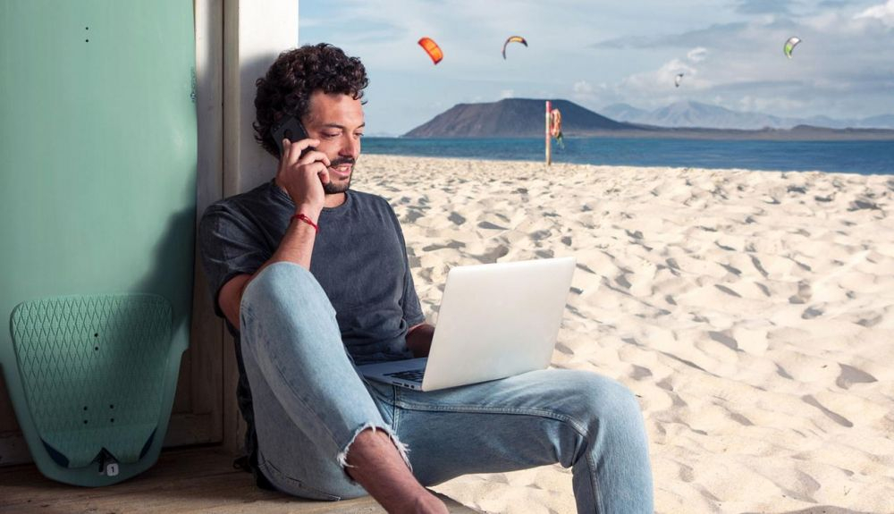 Unos 47.000 teletrabajadores se trasladaron a las Islas canarias en 2021.