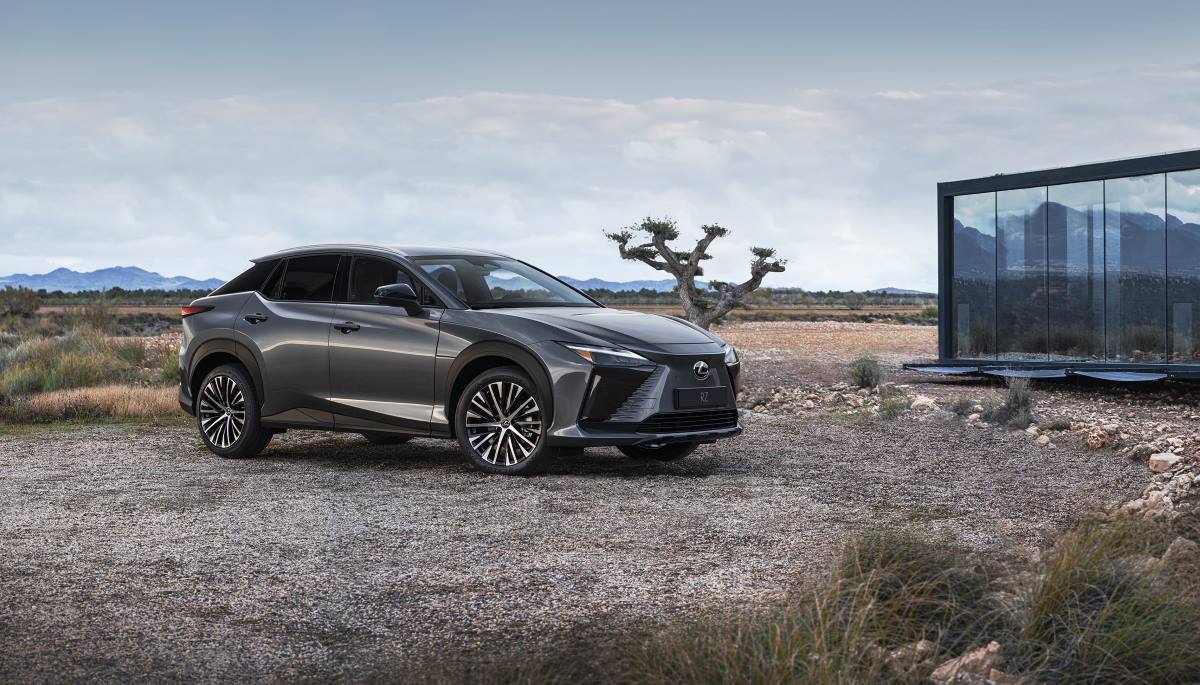 Lexus RZ 450e 5