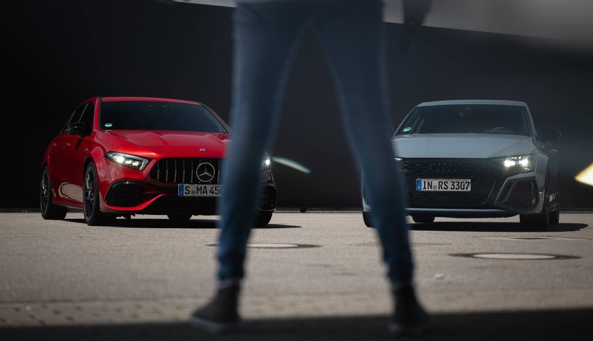 A prueba los Audi RS 3 y Mercedes AMG A45 S