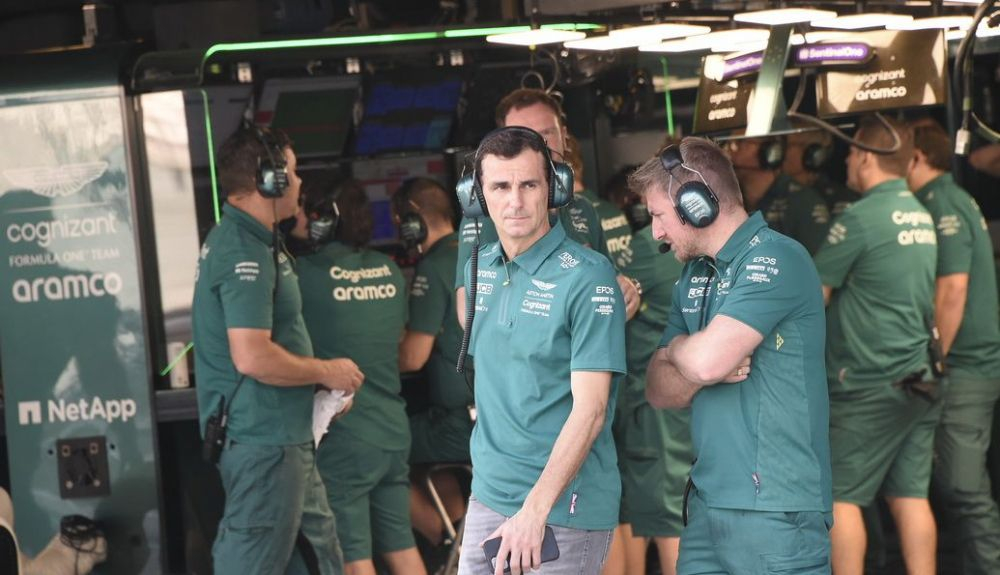Peddro de la Rosa ya ejerce de embajador de Aston Martin