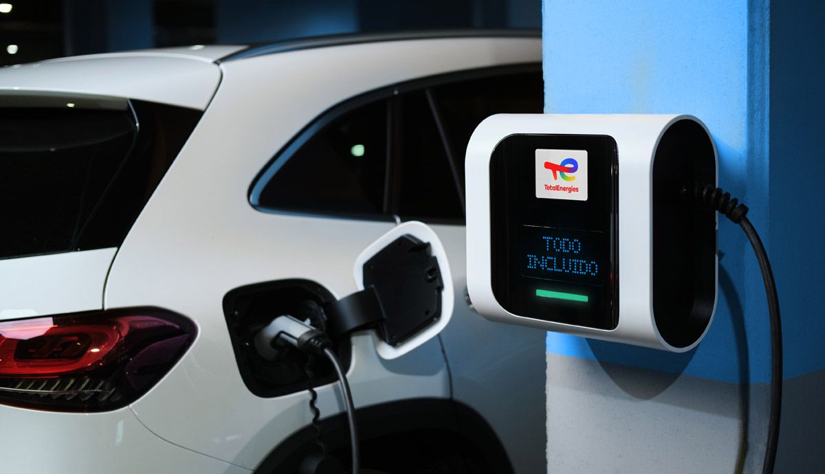 TotalEnergies ofrece un servicio integral para ayudarte en tu transición hacia la movilidad eléctrica.
