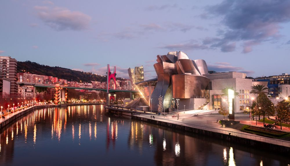 El Guggenheim celebra este año su 25 aniversario. El Guggenheim celebra este año su 25 aniversario.