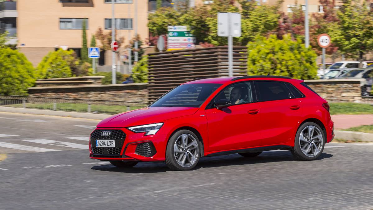 Audi A3 35 TDi S tronic Sportback 6