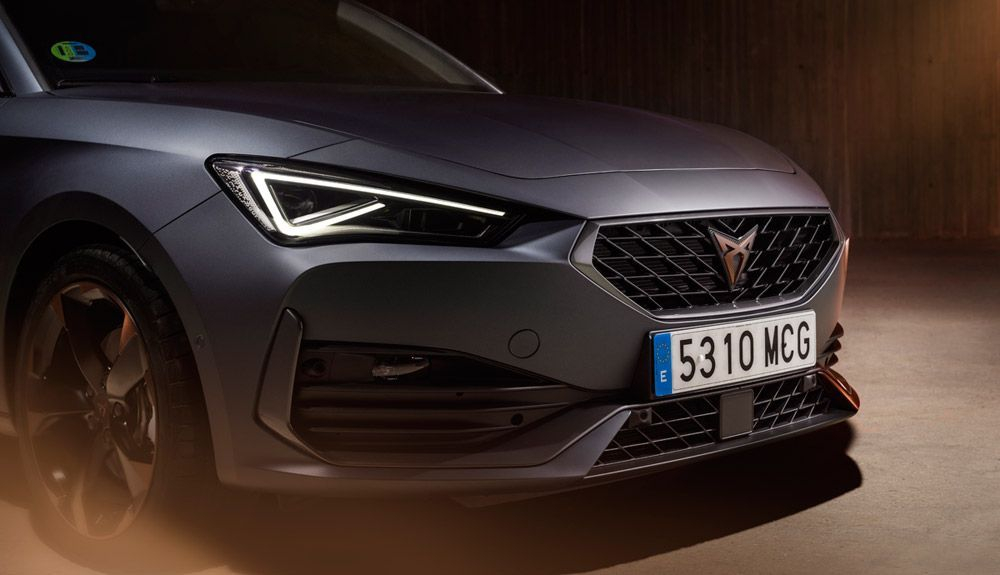 CUPRA Leon eTSI 40 HQ CUPRA Leon eTSI 40 HQ