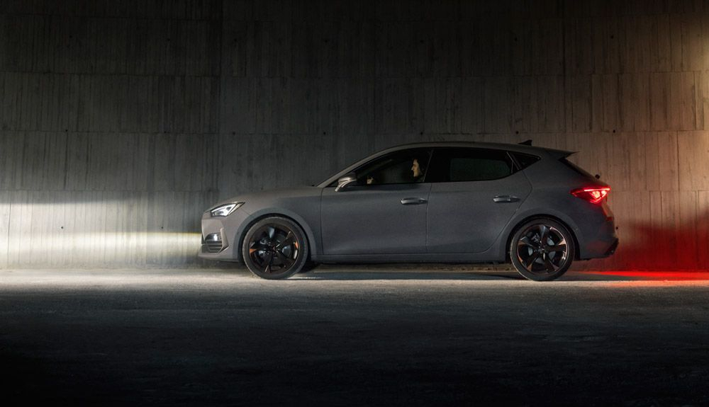 CUPRA Leon eTSI 48 HQ CUPRA Leon eTSI 48 HQ