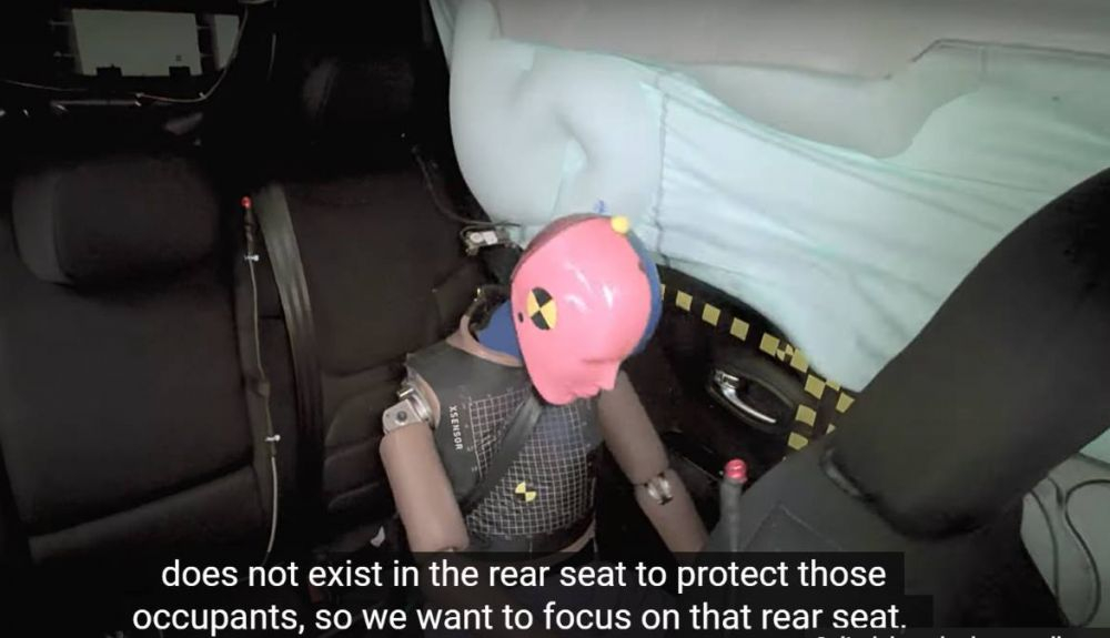 Imagen de uno de los maniquíes dummies en los nuevos test de seguridad del IHSS Imagen de uno de los maniquíes dummies en los nuevos test de seguridad del IHSS