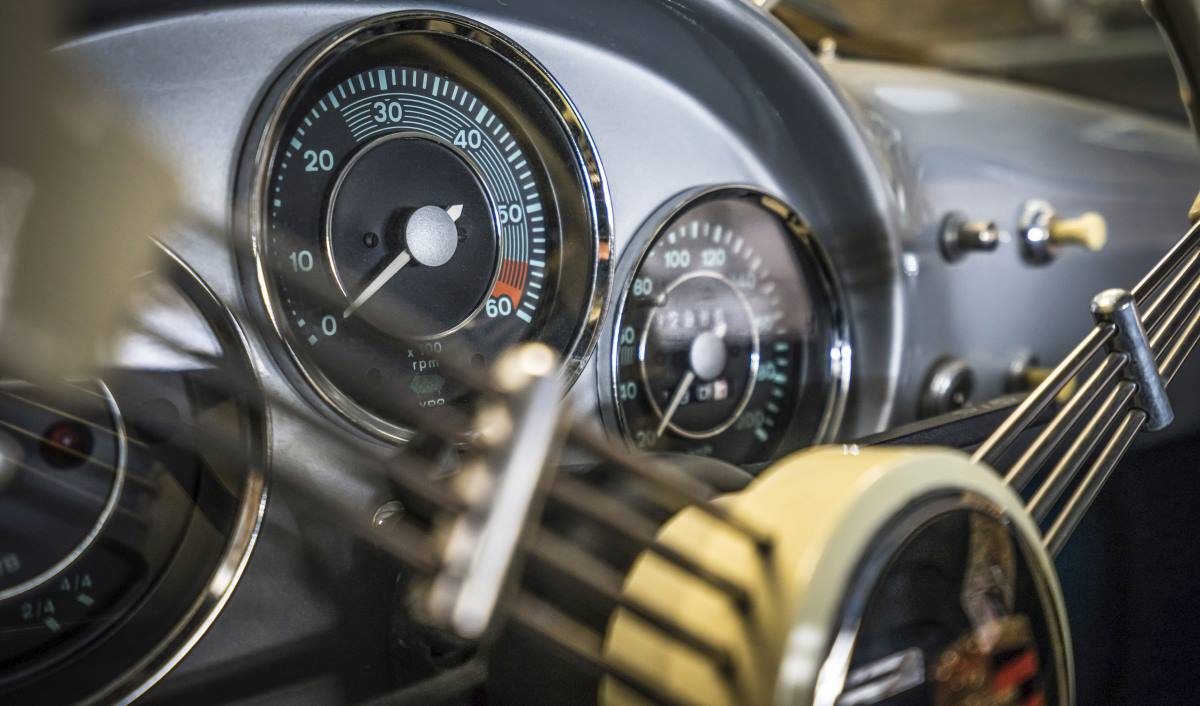 PORSCHE 550 SPYDER REPLICA EN EL MAR MUERTO (1)