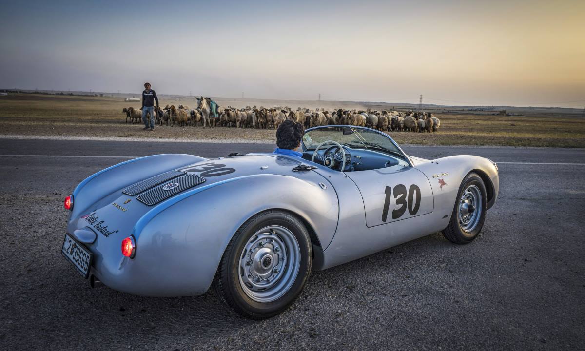 PORSCHE 550 SPYDER REPLICA EN EL MAR MUERTO (3)