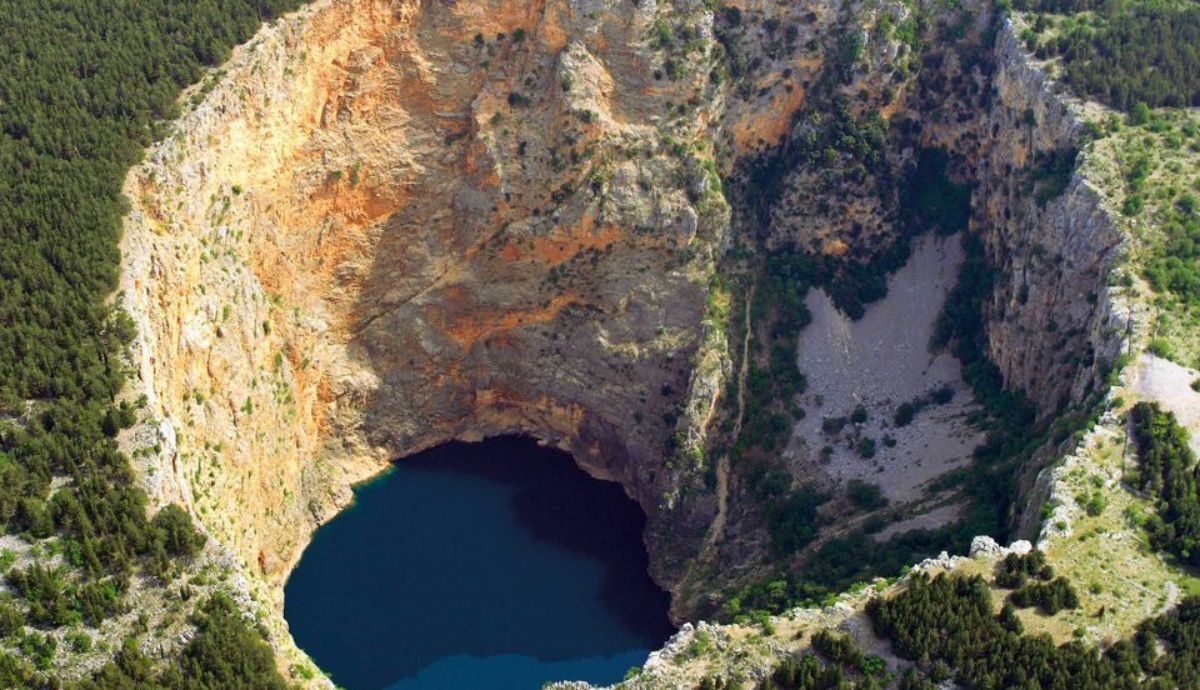 El espectacular Lagor Rojo.