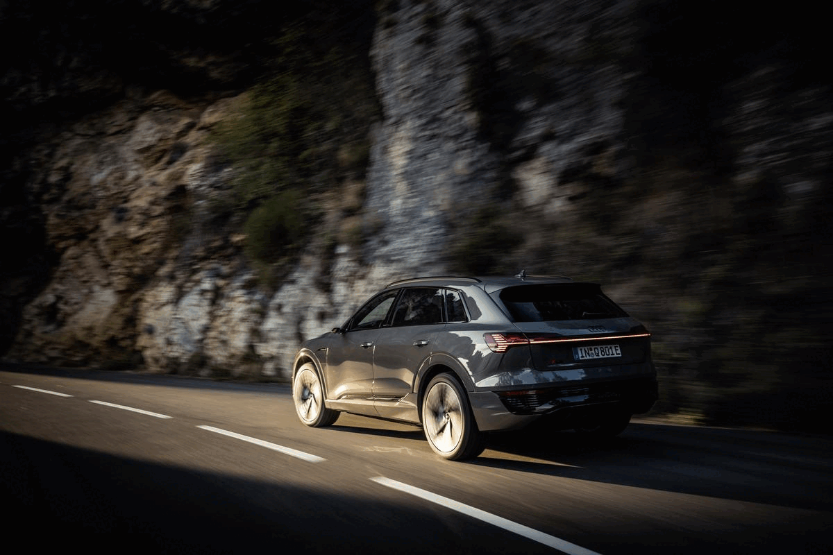 Audi Q8 e tron 2023 