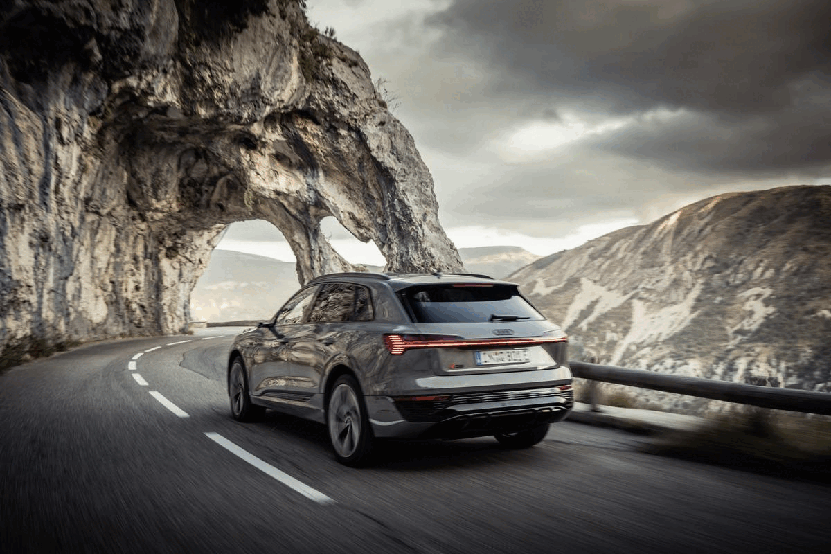 Audi Q8 e tron 2023
