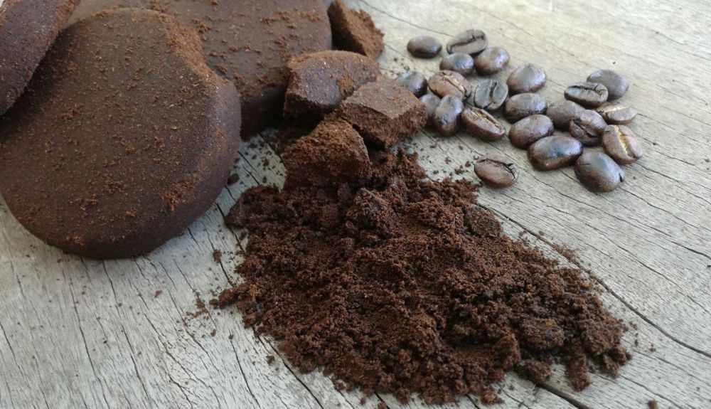 La industria del café es responsable de la generación de grandes cantidades de desechos.