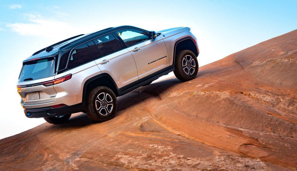 jeep grand cherokee 2022 1 1 1000x575