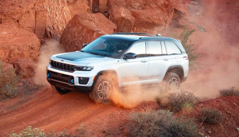 jeep grand cherokee 2022 11 1 1000x575