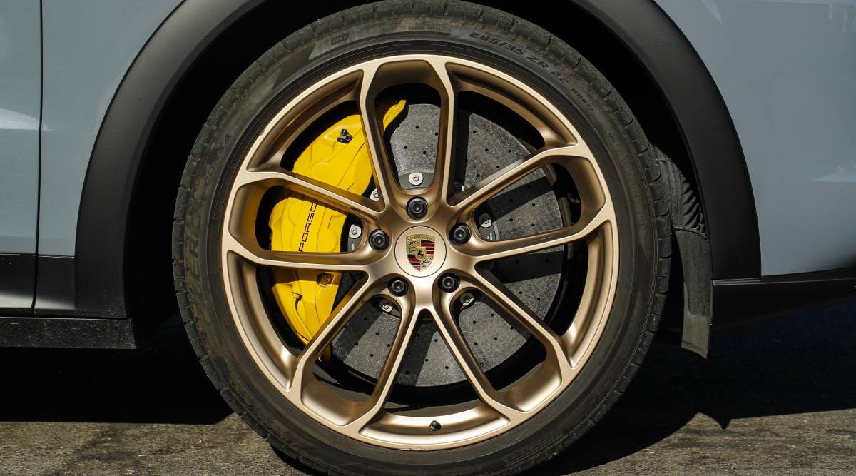 Porsche Cayenne Turbo GT 004