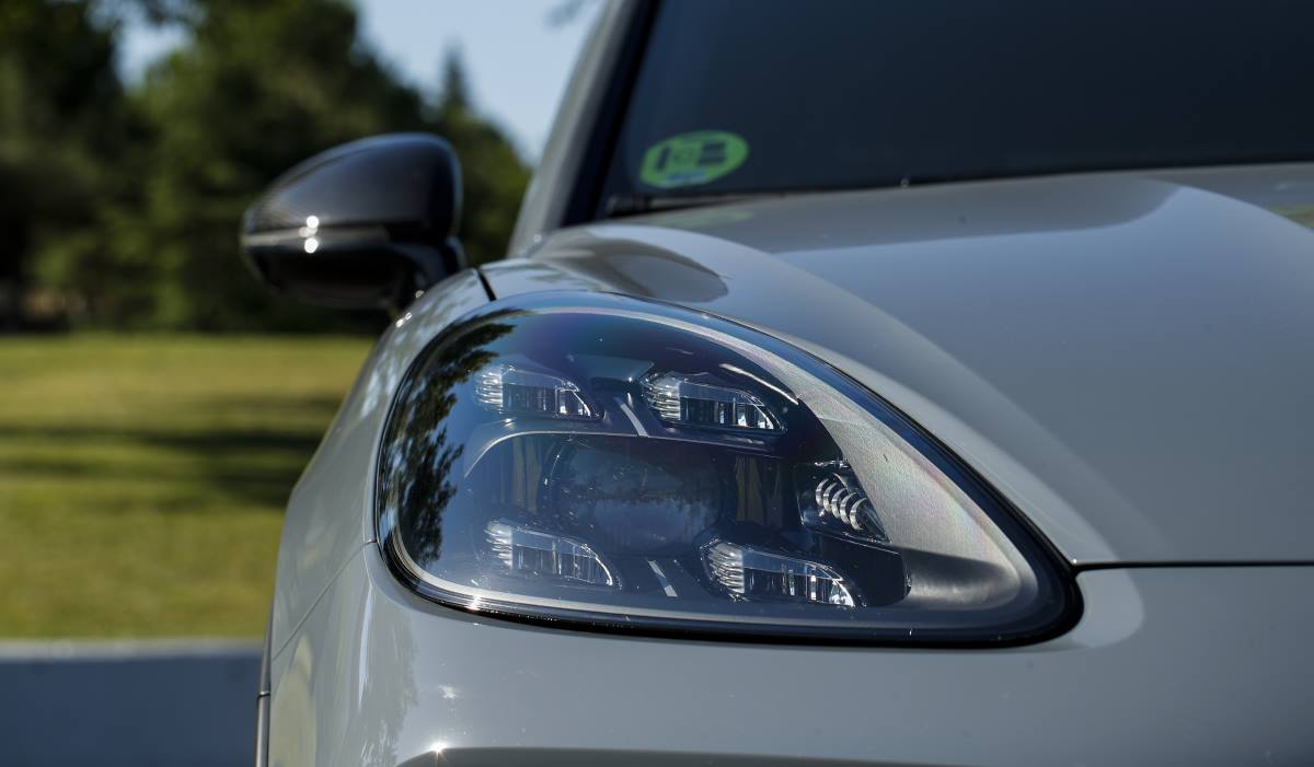 Porsche Cayenne Turbo GT 014