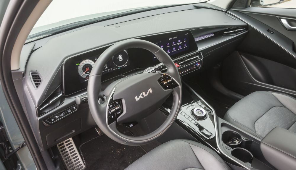 156 MT KIA NIRO 156 MT KIA NIRO