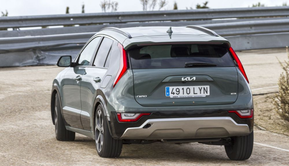 144 MT KIA NIRO 144 MT KIA NIRO