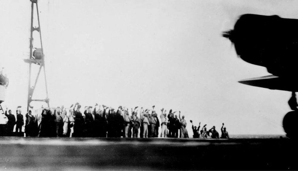 Una foto anterior al ataque del ejercito japonés en Pearl Harbour. Una foto anterior al ataque del ejercito japonés en Pearl Harbour.