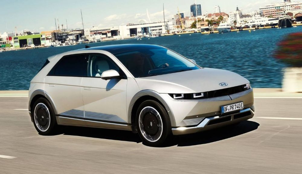 Hyundai Ioniq 5 Hyundai Ioniq 5