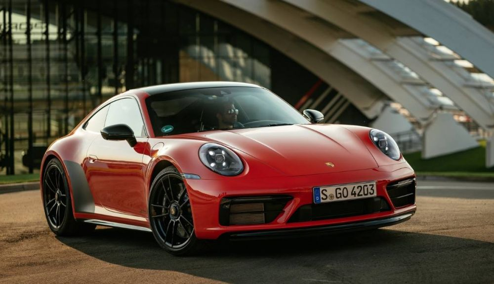 Porsche 911 Carrera 4 GTS 2022 Porsche 911 Carrera 4 GTS 2022