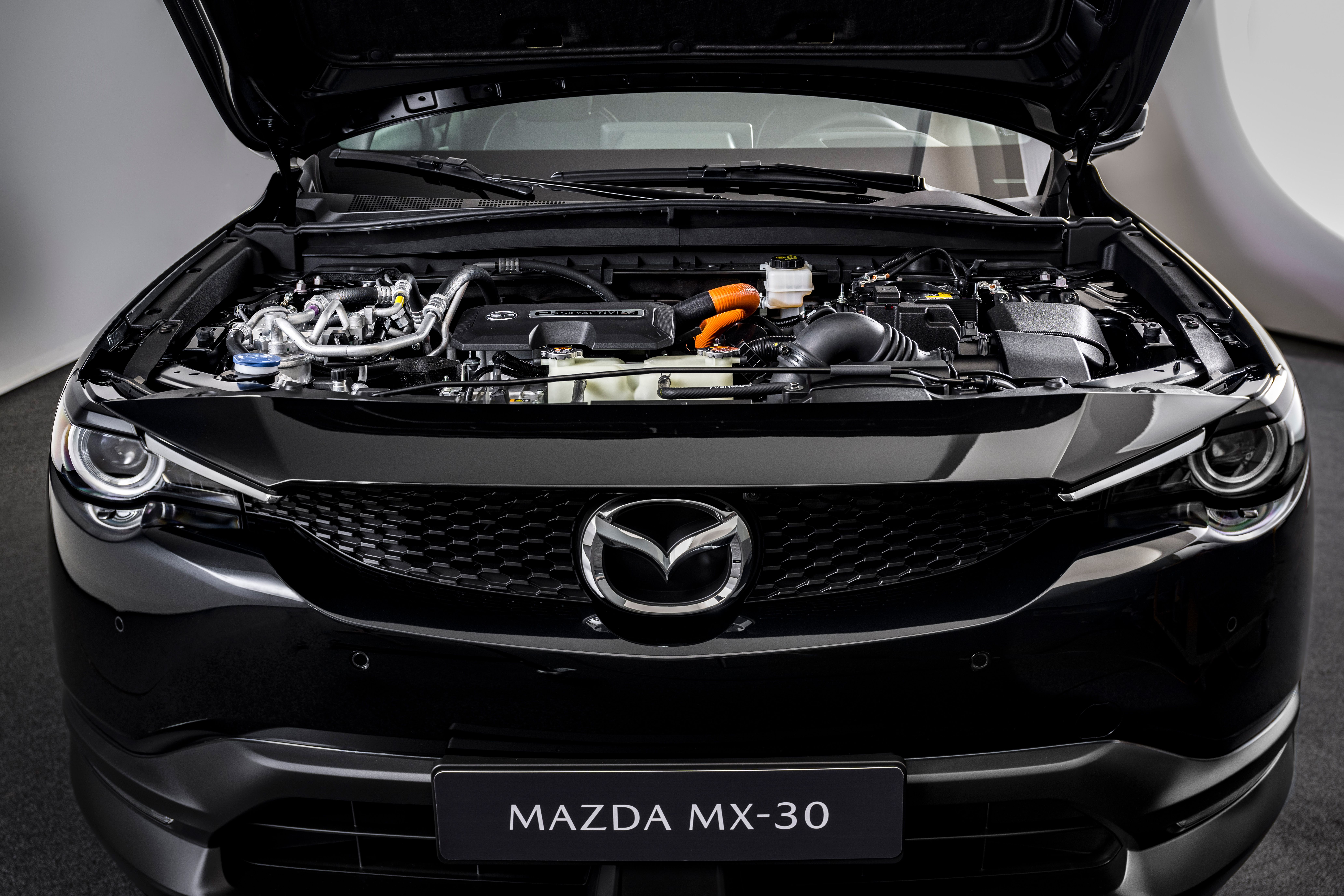 Mazda MX 30 e Skyactiv R EV 