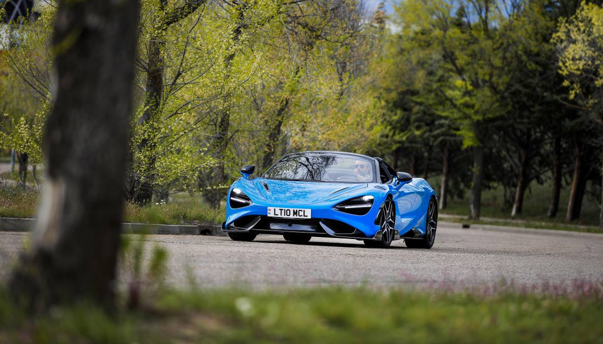 McLaren 765LT Spider 001