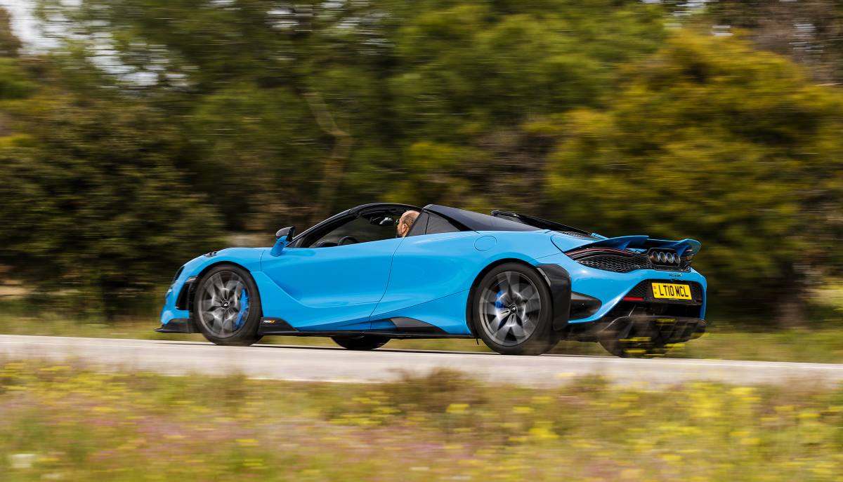 McLaren 765LT Spider 020