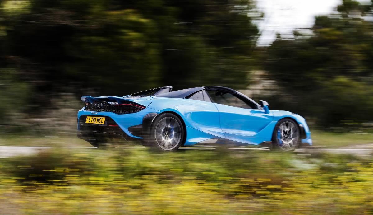 McLaren 765LT Spider 021