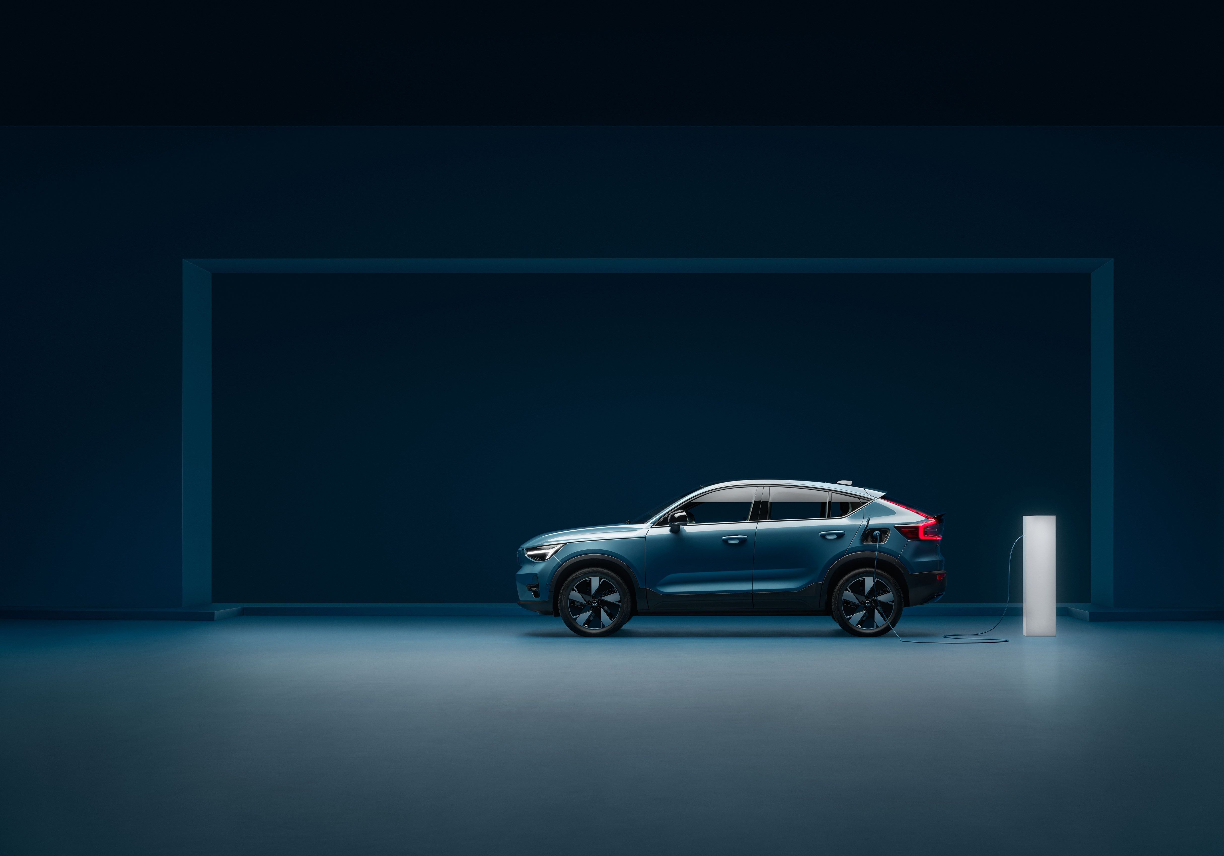 Volvo XC40 y C40 Recharge 2023: así son los nuevos SUV 