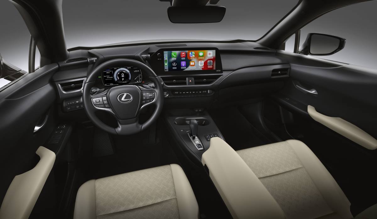 Lexus UX 300e 2023 4