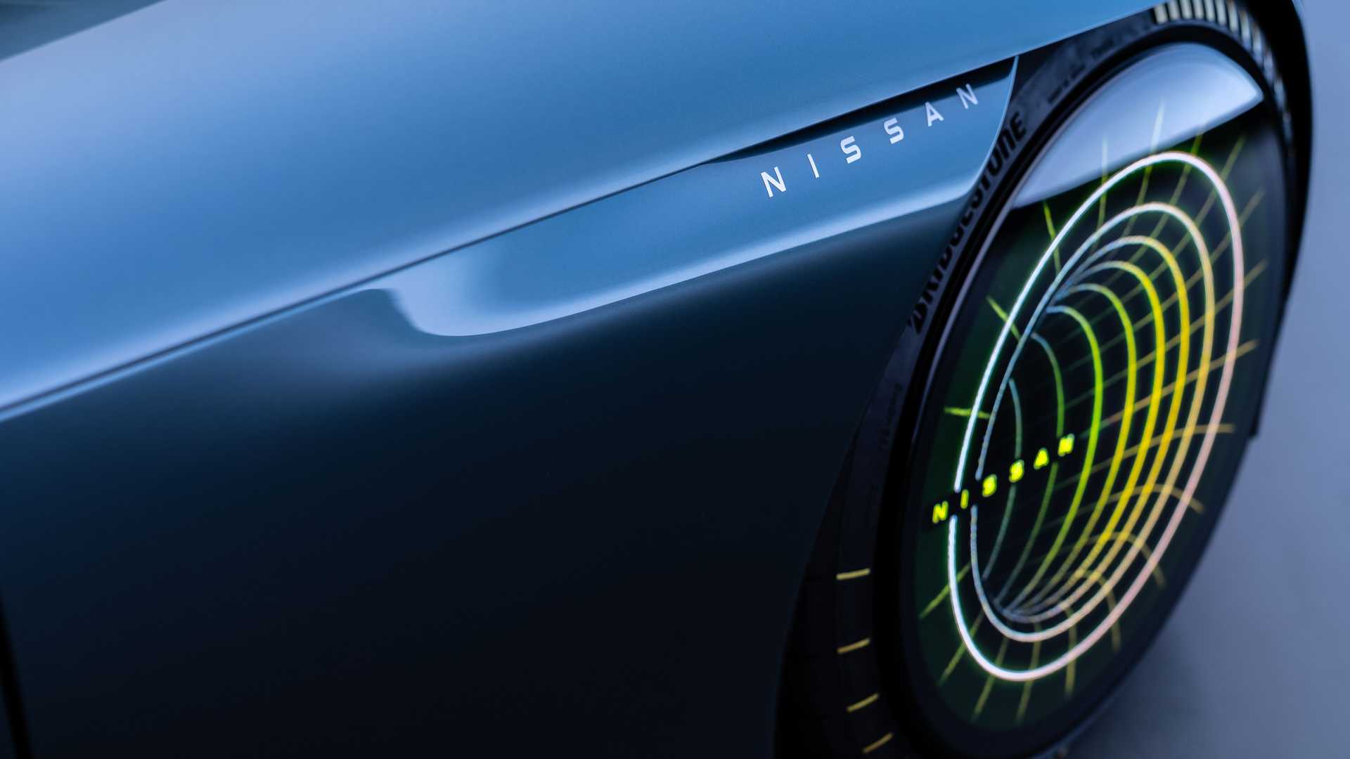 Nissan Max-Out Convertible Concept