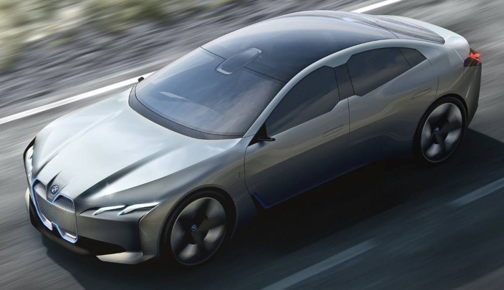 bmw pone a punto los nuevos serie 7 e i7 1 1000x575