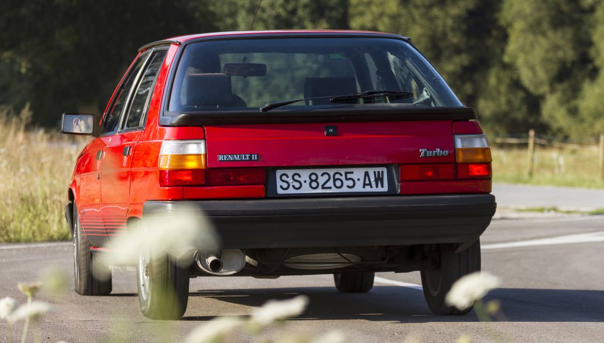 Renault 11 Turbo 5p 022