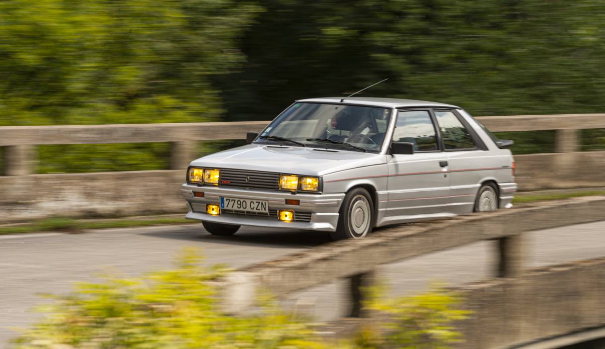 Renault 11 Turbo Zender 11