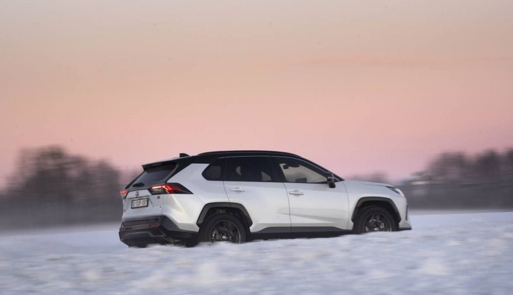 Toyota RAV4 GR Sport 5 Toyota RAV4 GR Sport 5