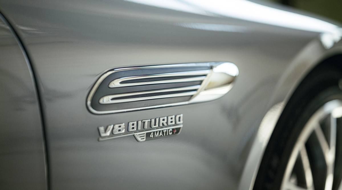 Mercedes AMG SL 63 7