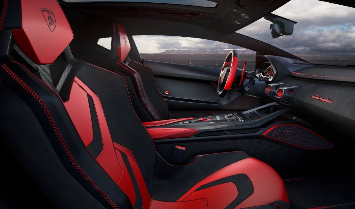 Lamborghini Invencible 8