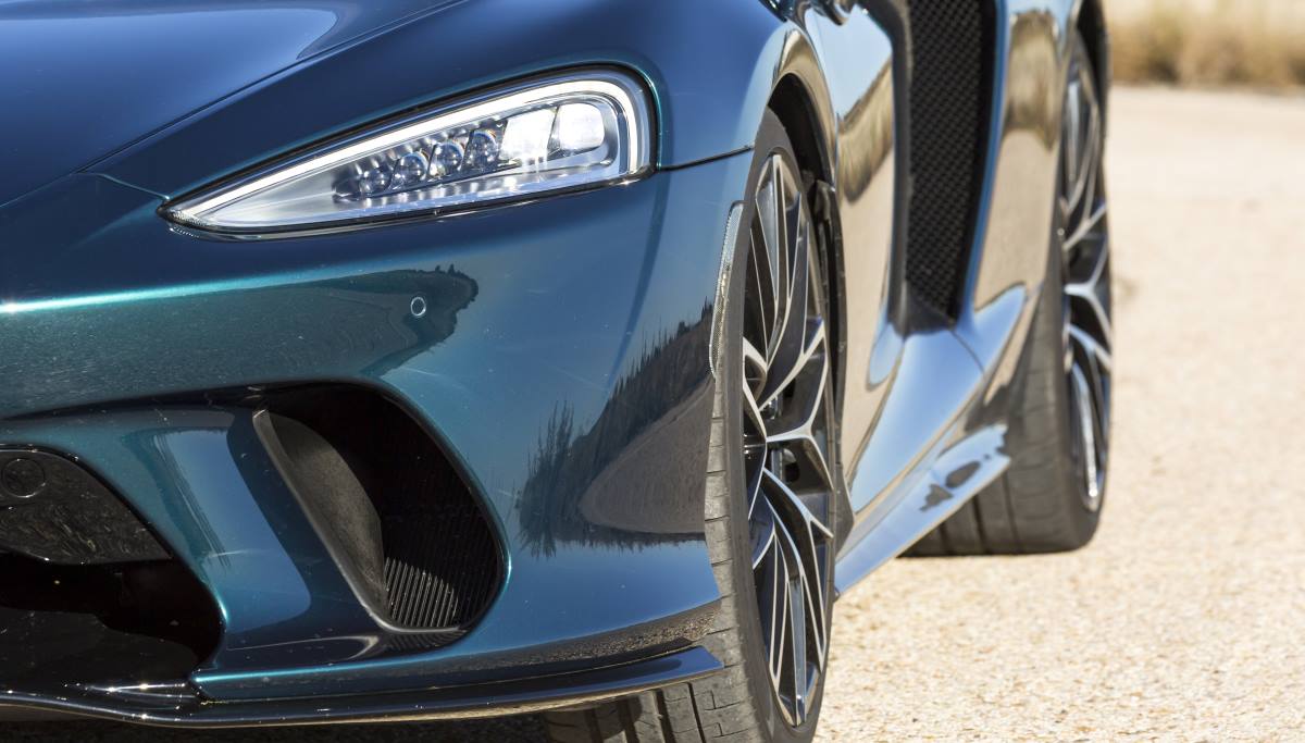 015 MCLAREN GT