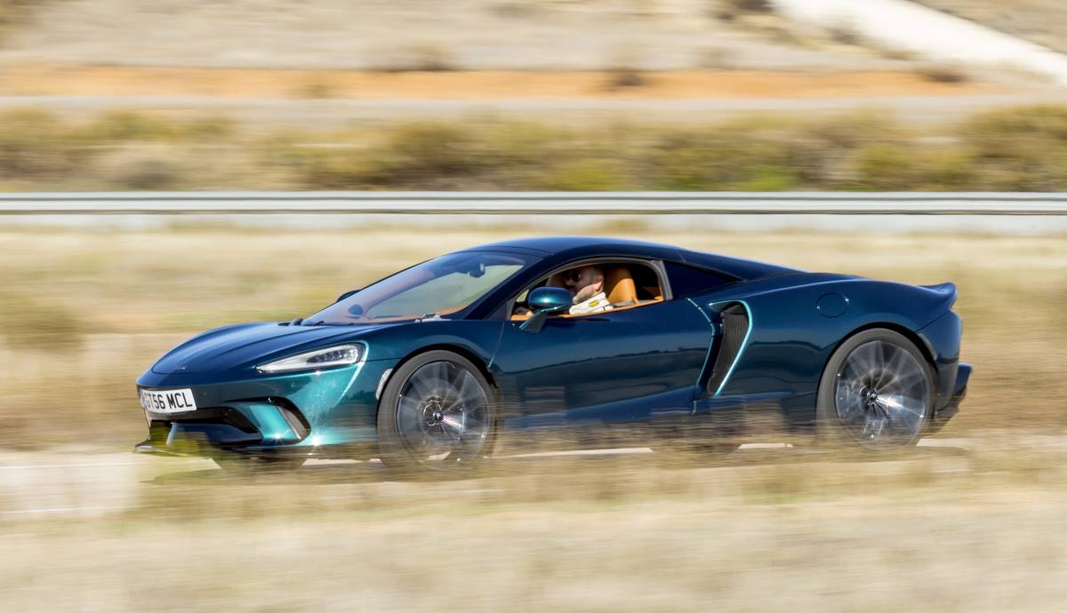 A prueba el McLaren GT