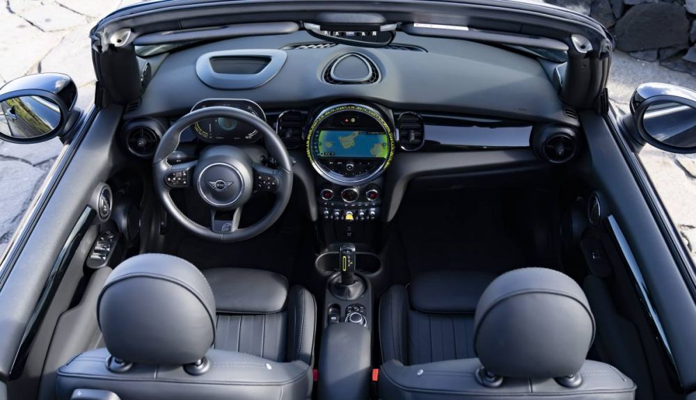 Mini Cooper SE Cabrio 8 Mini Cooper SE Cabrio 8