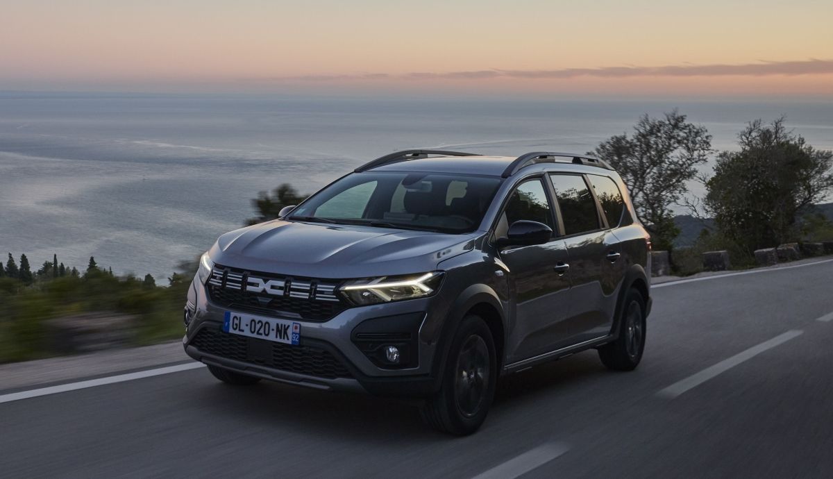 A prueba el Dacia Jogger Hybrid 140, el 7 plazas más barato