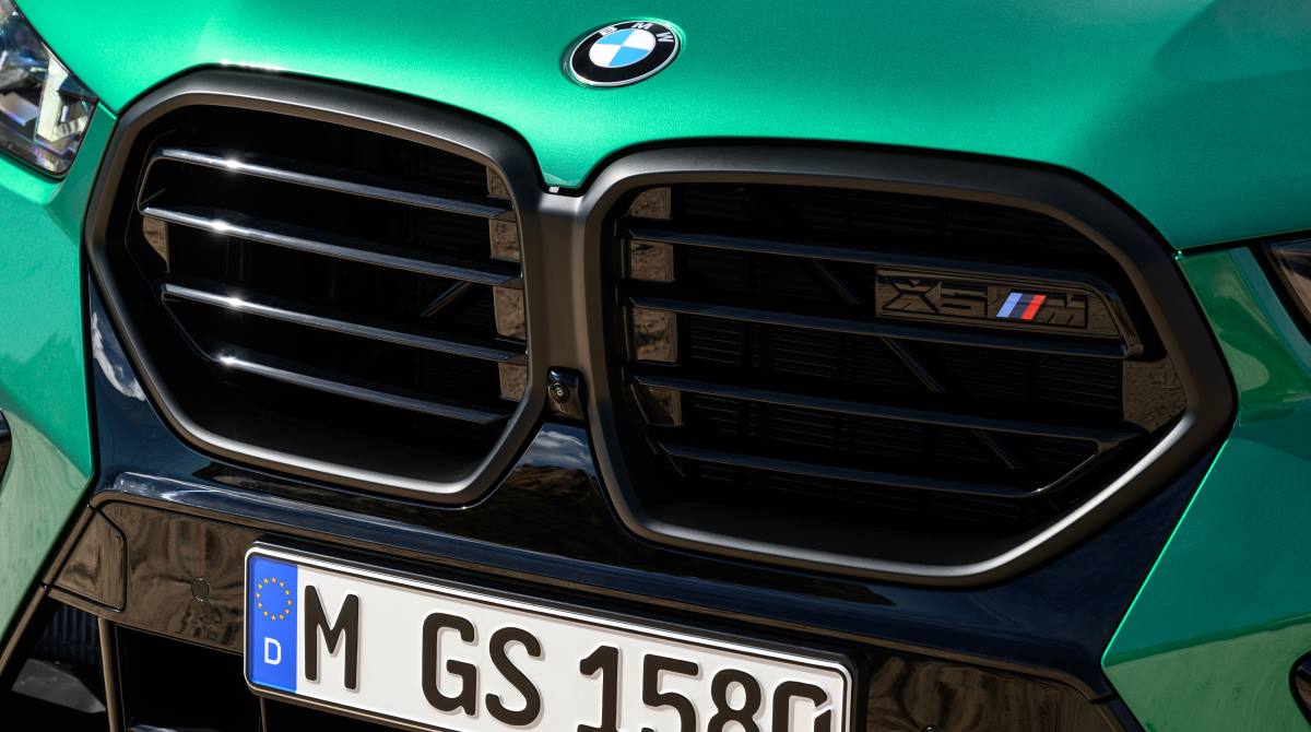 BMW X5 y X6 M Competition 2023 8