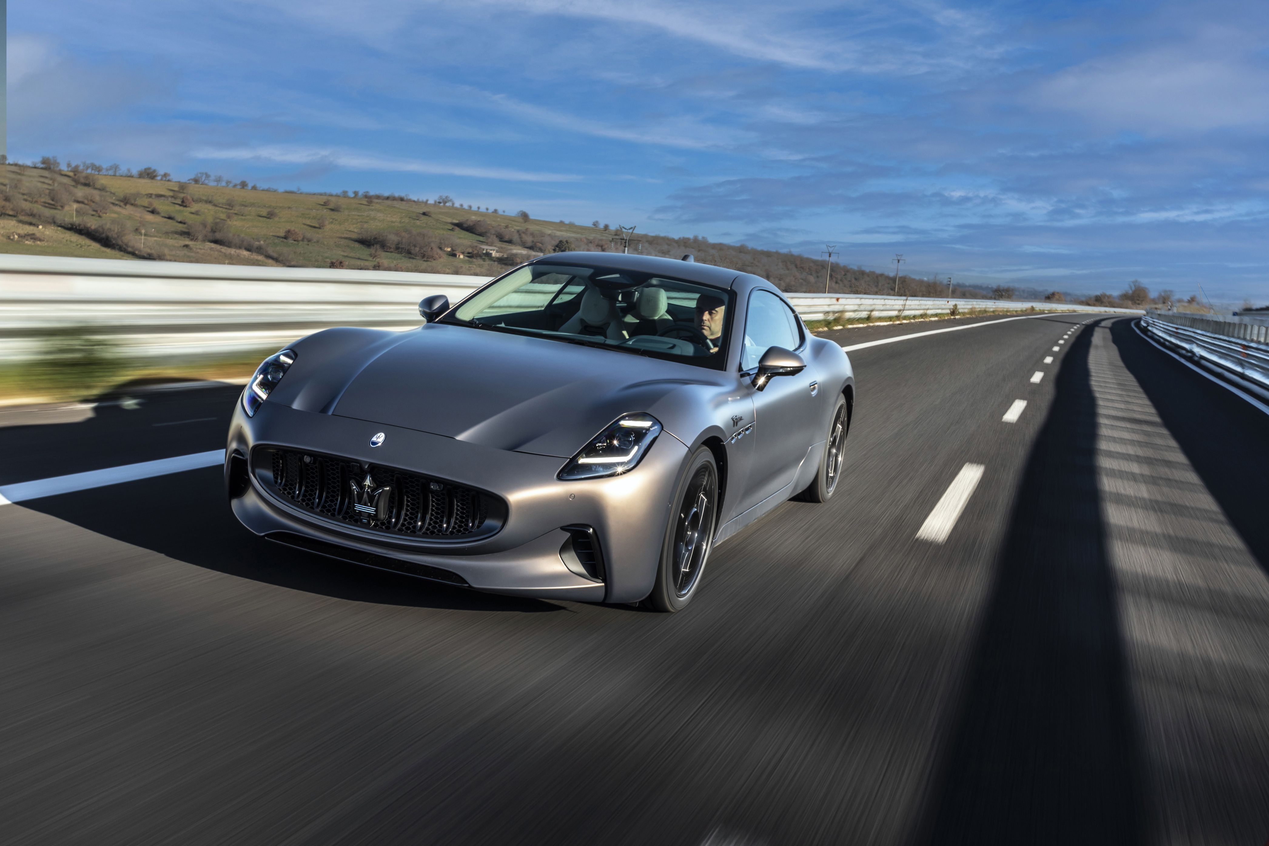 21164 MaseratiGranTurismoFolgoreCopperGlance