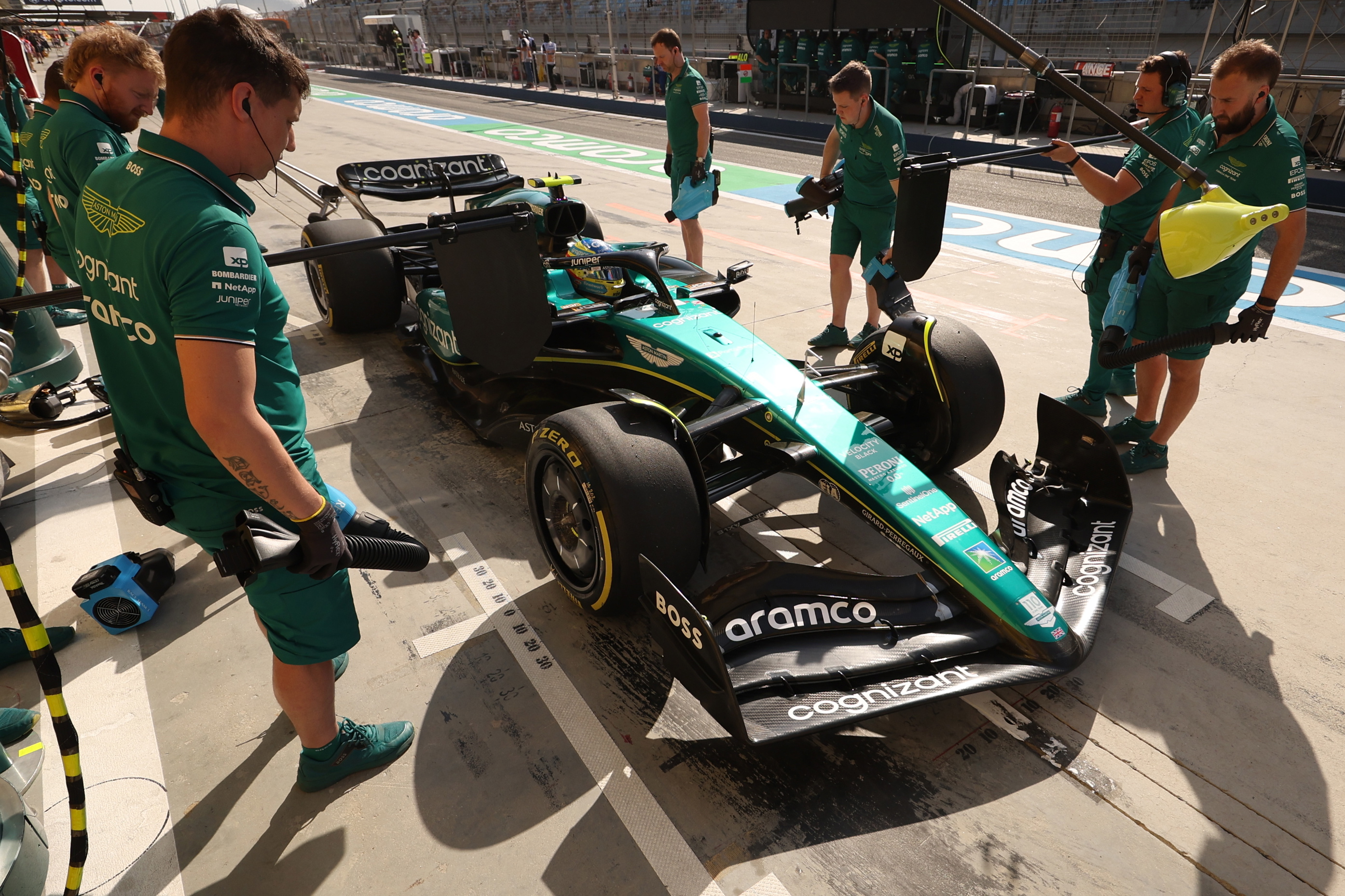 Fernando Alonso: el coche iba bien hoy, pero tenemos los pies en el suelo